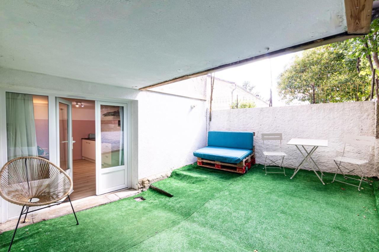 La Vie En Rose - Appartement Cosy - Centre Ville 오슈 외부 사진