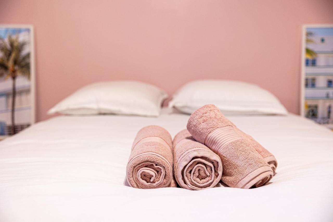 La Vie En Rose - Appartement Cosy - Centre Ville 오슈 외부 사진